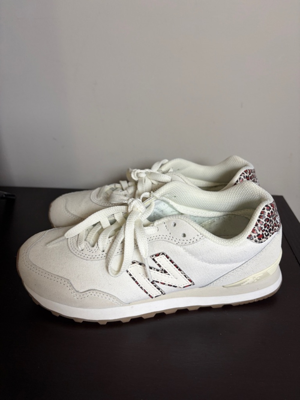 New Balance 515 V3 Classics Womens Shoes Leopard White Lace Up TRENDY Sz 7 - Picture 6 of 11